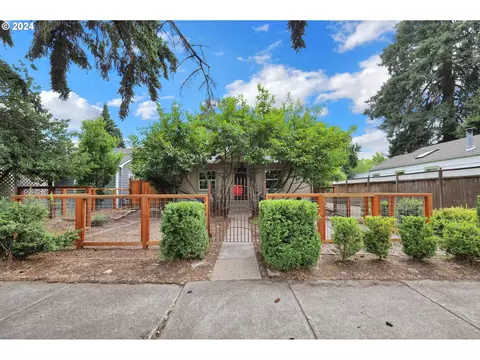 1378 W 11th Ave, Eugene, OR 97402