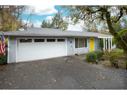 4201 SW Kanan Dr, Portland, OR 97221