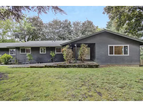 740 NW Eleven Mile Ct, Gresham, OR 97030