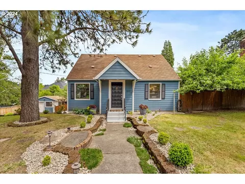 6844 SW 55th Ave, Portland, OR 97219