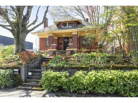 4107 N Albina Ave, Portland, OR 97217