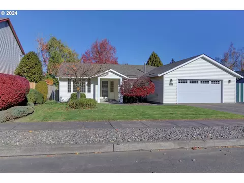 4083 SE 30th St, Gresham, OR 97080