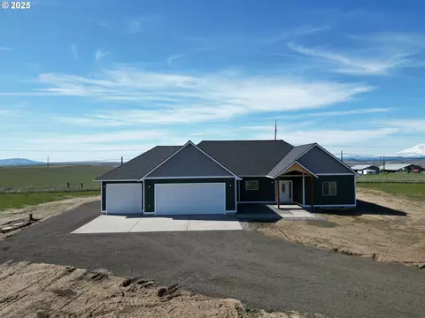 124 Pioneer Cir, Goldendale, WA 98620
