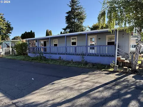 15758 SE Highway 224 #27, Damascus, OR 97089