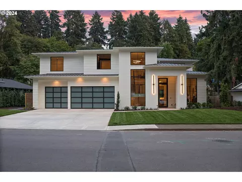 18015 Cardinal Dr, Lake Oswego, OR 97034