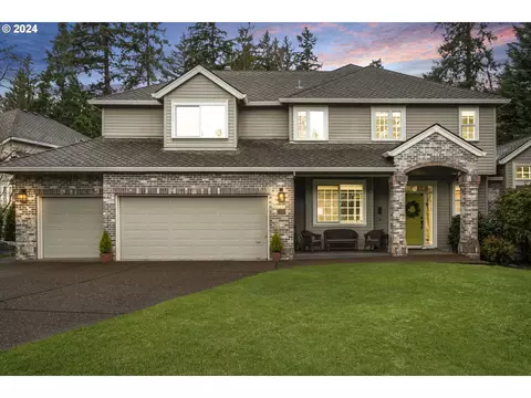 11642 SW 31st Ct, Portland, OR 97219