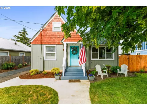 1156 18th Ave, Sweet Home, OR 97386