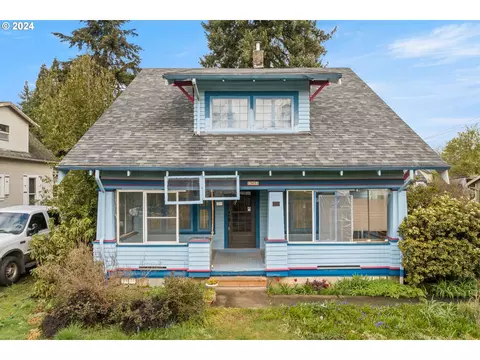 13051 SE Claybourne St, Portland, OR 97236