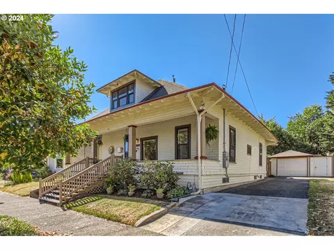 5324 NE Davis St, Portland, OR 97213