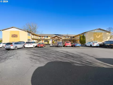 4545 SE Ina Ave, Milwaukie, OR 97267