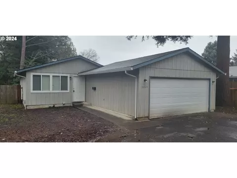 5024 SE Long St, Portland, OR 97206