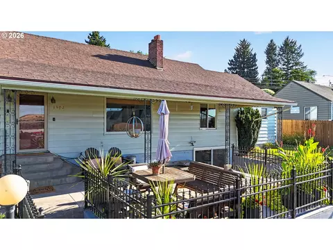 Exterior - 1302 SW Goodwin Pl, Pendleton, OR 97801 photo 2 of 7