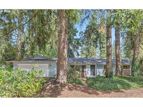 307 NE Hearthwood Blvd, Vancouver, WA 98684