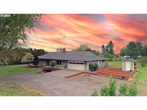 6885 S Anderson Rd, Aurora, OR 97002