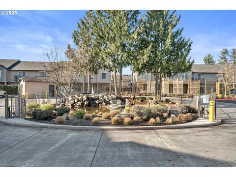 5264 NE 121st Ave #255 X, Vancouver, WA 98682