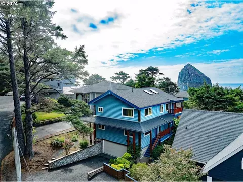 1740 View Point Ter, Cannon Beach, OR 97110