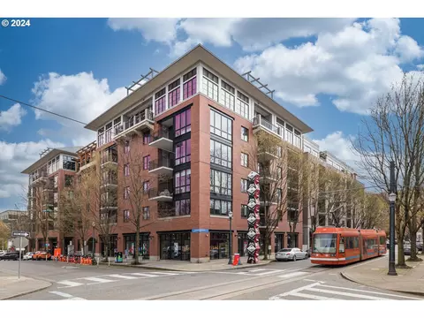 726 NW 11th Ave #506, Portland, OR 97209