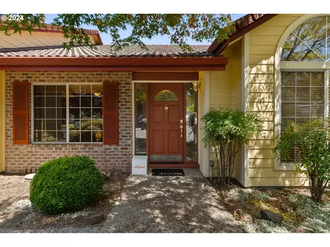 17375 NW Brickstone Ct, Beaverton, OR 97006