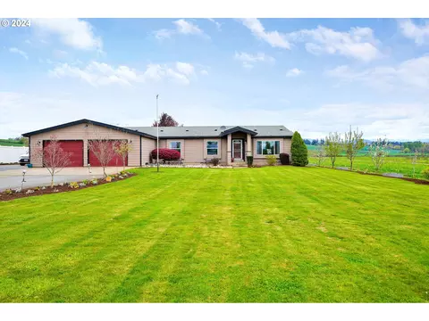 6828 Sherman Rd, Aumsville, OR 97325