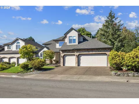 15219 NW Eugene Ln, Portland, OR 97229