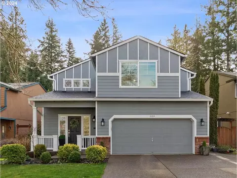21214 SW Ladyfern Dr, Sherwood, OR 97140