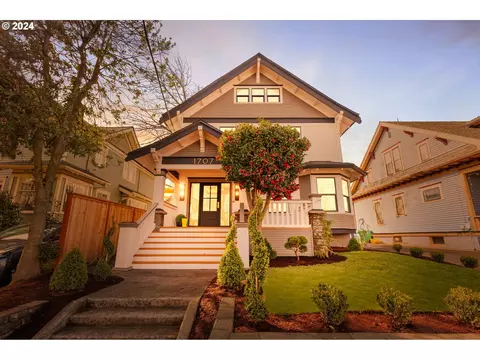 1707 SE 37th Ave, Portland, OR 97214