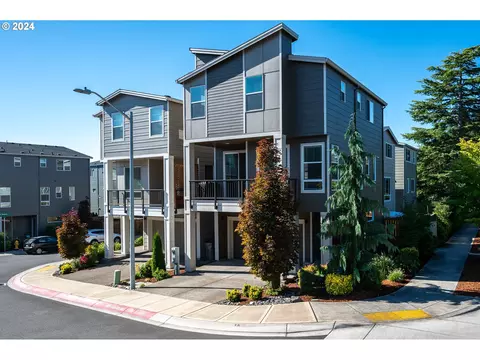935 SW Adrian Ter, Beaverton, OR 97005