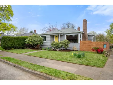 165 NE Morgan St, Portland, OR 97211