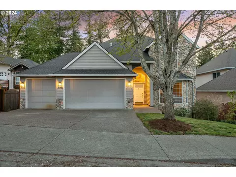 14745 SW Fern St, Portland, OR 97223