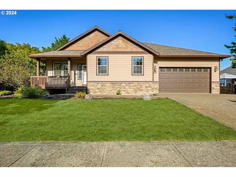 3121 N Juniper Dr, Newberg, OR 97132