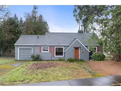 18101 SE Addie St, Milwaukie, OR 97267