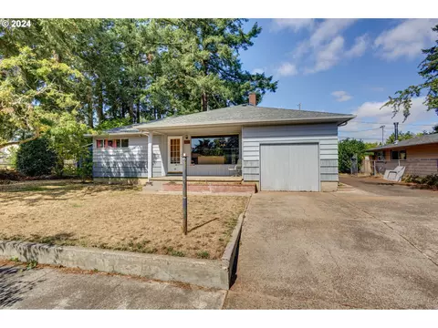 13035 SE Salmon St, Portland, OR 97233