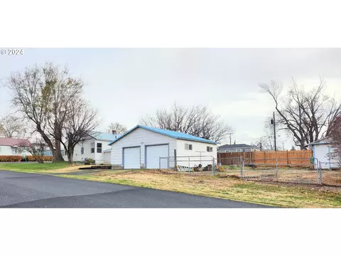 181 NE Cherry St, Pilot Rock, OR 97868