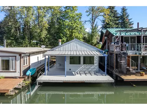 17817 NW Sauvie Island Rd #19, Portland, OR 97231