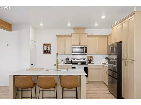 1224 E 8th St, The Dalles, OR 97058 photo 16