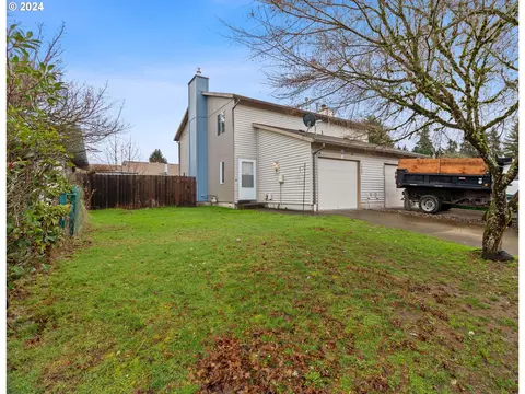 2780 SE 44th Ct, Hillsboro, OR 97123