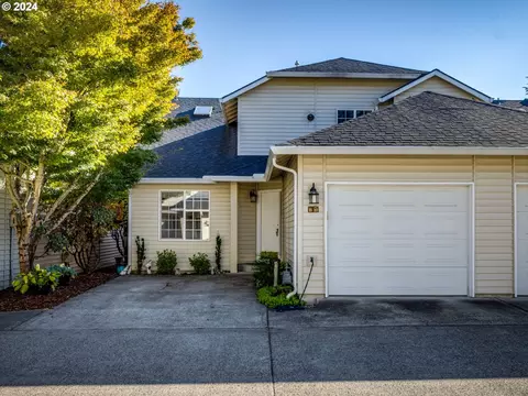 13801 NW 10th Ct #B10, Vancouver, WA 98685