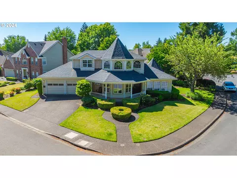 3322 Winchester Way, Eugene, OR 97401