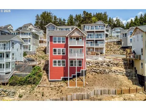 2569 SW Coral Ave, Lincoln City, OR 97367