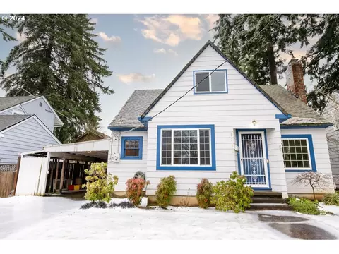3726 NE Shaver St, Portland, OR 97212