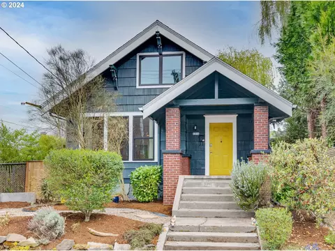 1315 N Shaver St, Portland, OR 97227