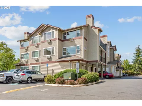 760 NW 185th Ave #202, Beaverton, OR 97006
