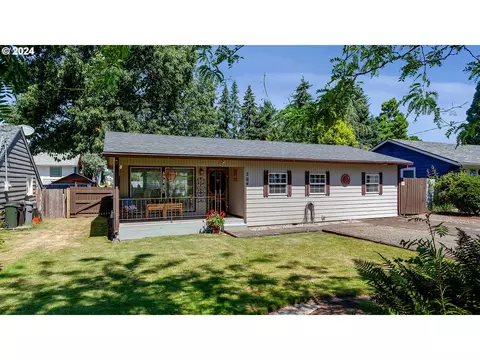 204 SW 6th Ave, Canby, OR 97013