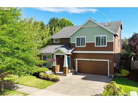 334 W Kemper Crest Dr, Newberg, OR 97132