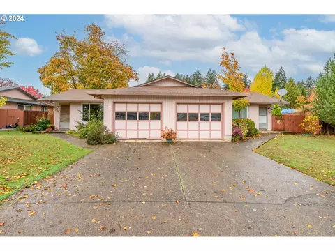 137 NE Kingwood Dr, Mcminnville, OR 97128