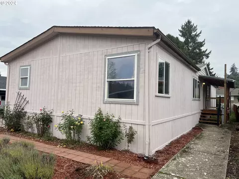 23077 SW Main St #37, Sherwood, OR 97140
