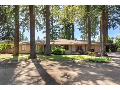 8805 NE 36th St, Vancouver, WA 98662