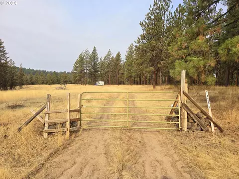74286 Thompson Rd, Elgin, OR 97827