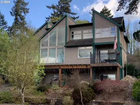 1977 Carriage Way, West Linn, OR 97068