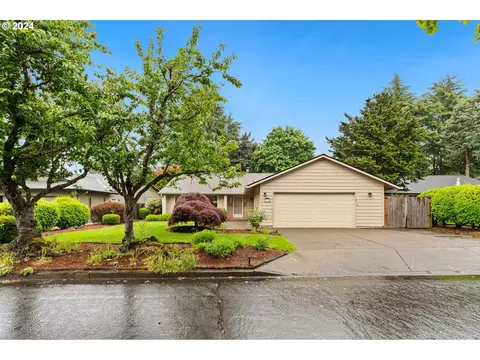 16120 SW Grimson Ct, Tigard, OR 97224